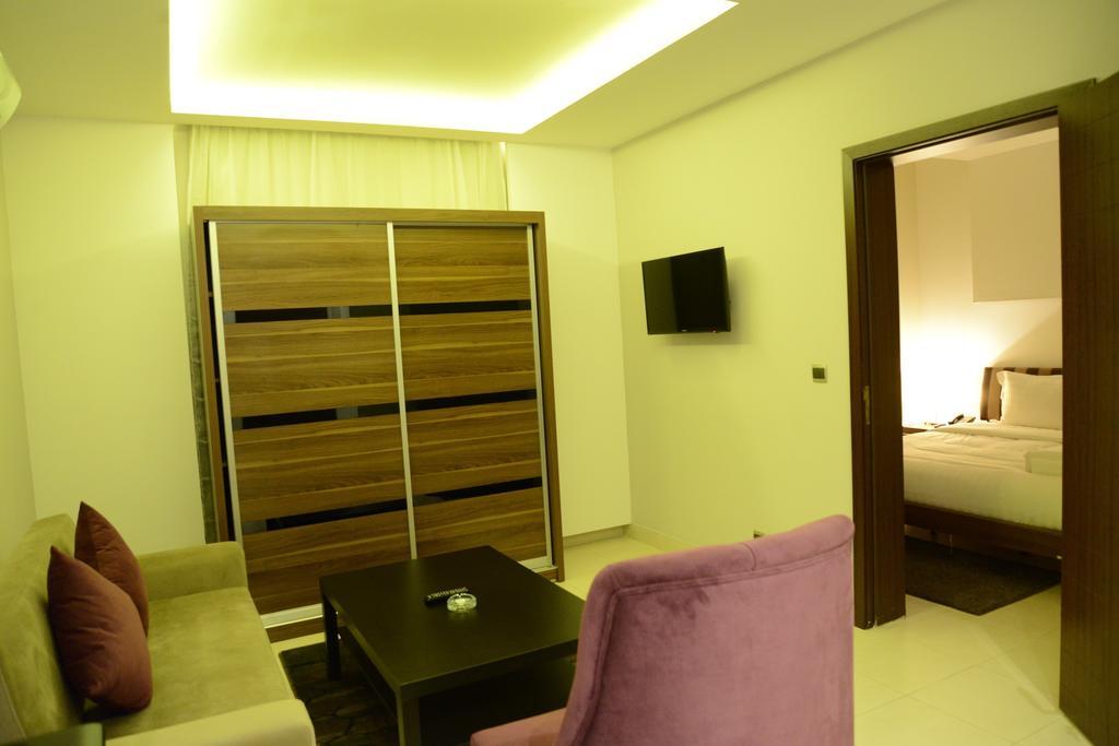 Silver City 2 Business Hotel Apartments Jeddah Ruang foto