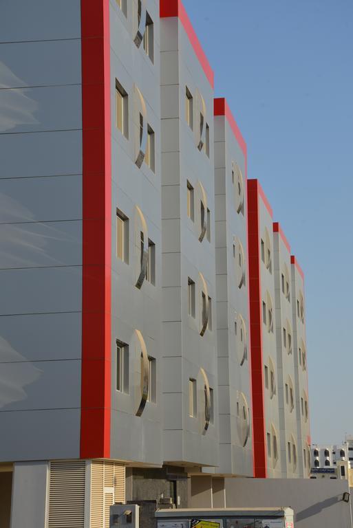 Silver City 2 Business Hotel Apartments Jeddah Bagian luar foto